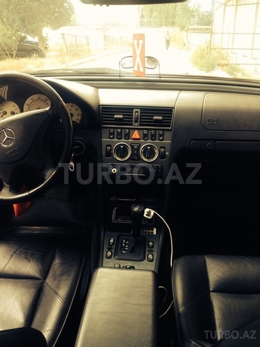 Mercedes C 230 2000, 212,600 km - 2.3 l - Bakı