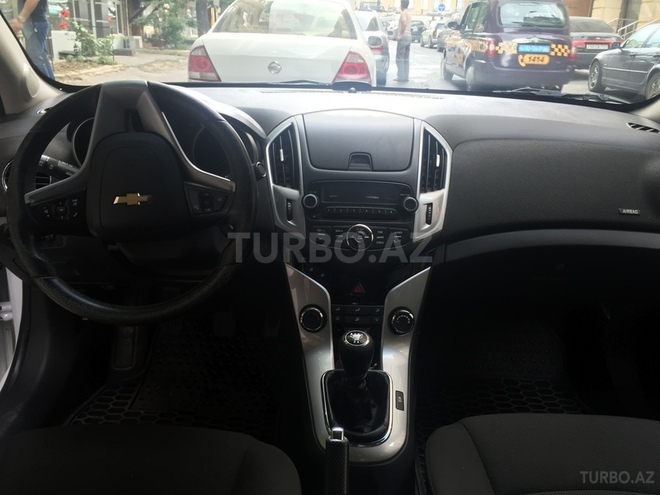 Chevrolet Cruze 2013, 95,000 km - 1.6 л - Bakı