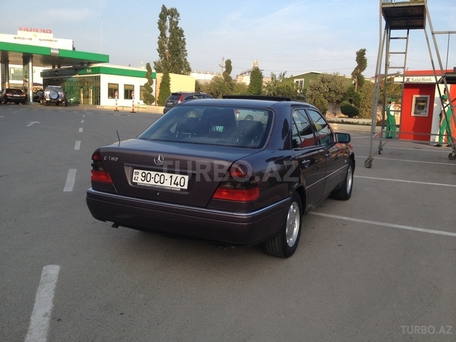 Mercedes C 180 1995, 187,000 km - 1.8 l - Bakı