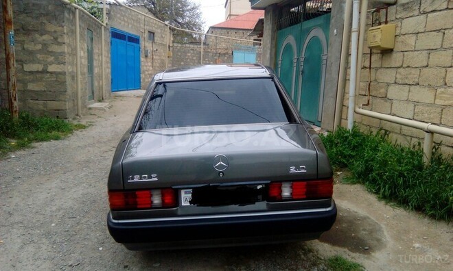 Mercedes 190 1991, 284,216 km - 2.0 l - Bakı