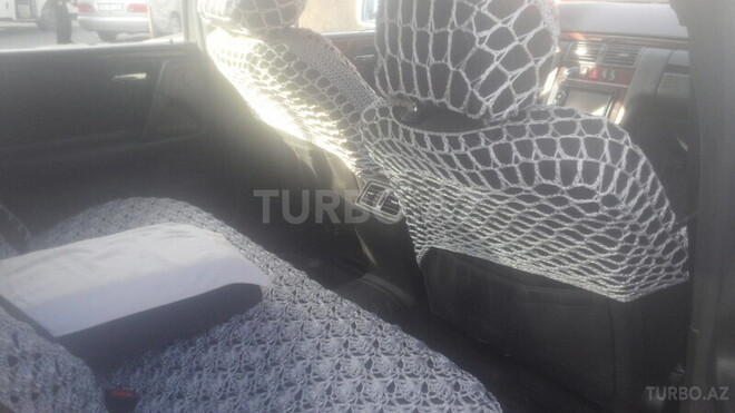 Mercedes E 200 1998, 350,000 km - 2.0 l - Bakı