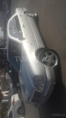 Mercedes E 200 1998, 350,000 km - 2.0 l - Bakı