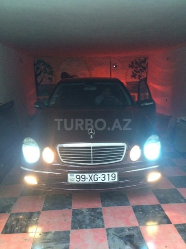 Mercedes E 220 2006, 197,000 km - 2.2 l - Sumqayıt