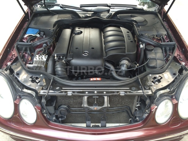 Mercedes E 220 2006, 197,000 km - 2.2 l - Sumqayıt