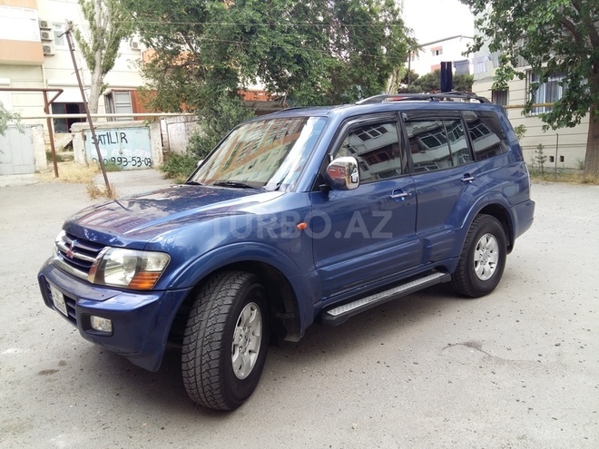 Mitsubishi Pajero 2000, 292,474 km - 3.2 l - Bakı