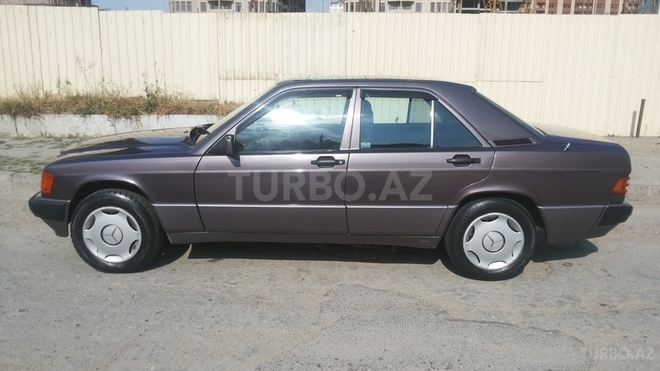 Mercedes 190 1992, 504,000 km - 2.0 l - Bakı