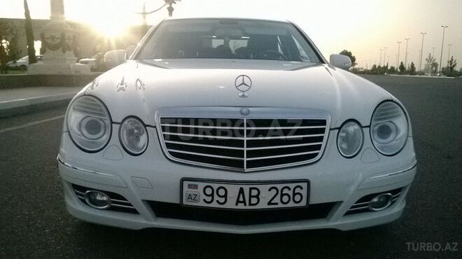 Mercedes E 350 2008, 215,000 km - 3.5 l - Bakı