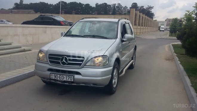 Mercedes ML 270 2001, 280,123 km - 2.7 l - Bakı