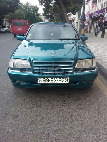 Mercedes C 240 1997, 233,000 km - 2.4 l - Bakı