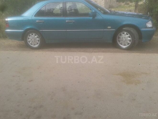 Mercedes C 240 1997, 233,000 km - 2.4 l - Bakı