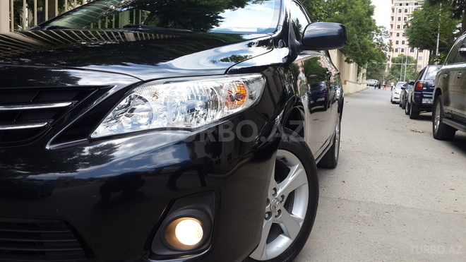 Toyota Corolla 2012, 105,000 km - 1.8 л - Bakı