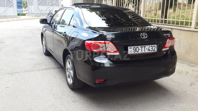 Toyota Corolla 2012, 105,000 km - 1.8 л - Bakı