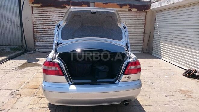 Volvo  2004, 206,000 km - 2.0 l - Bakı