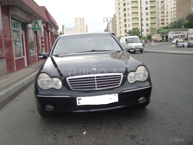 Mercedes C 240 2000, 245,000 km - 2.6 l - Bakı