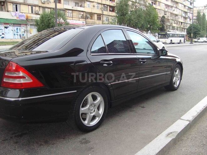 Mercedes C 240 2000, 245,000 km - 2.6 l - Bakı