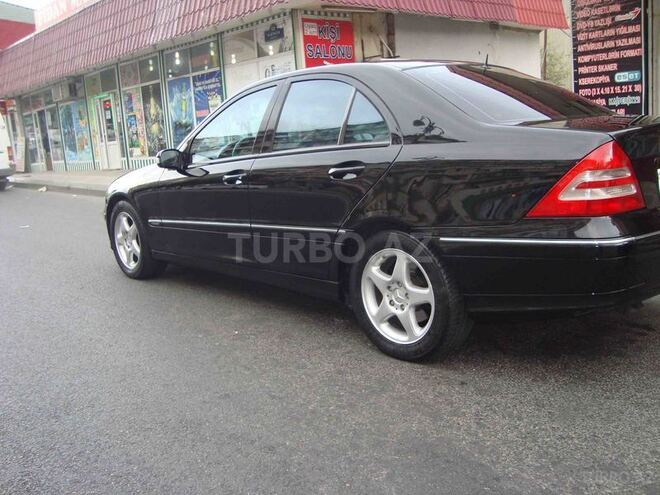 Mercedes C 240 2000, 245,000 km - 2.6 l - Bakı
