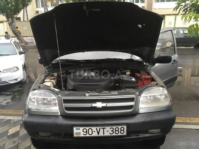 Chevrolet Niva 2005, 200,000 km - 1.7 l - Bakı
