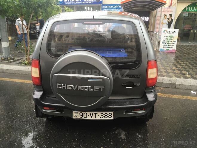 Chevrolet Niva 2005, 200,000 km - 1.7 l - Bakı