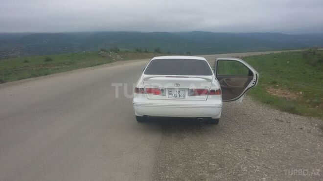 Toyota Camry 2012, 332,000 km - 2.2 l - Bakı