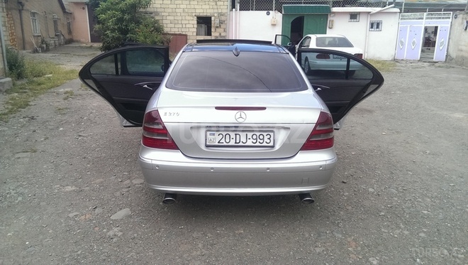 Mercedes E 270 2002, 280,000 km - 2.7 l - Gəncə