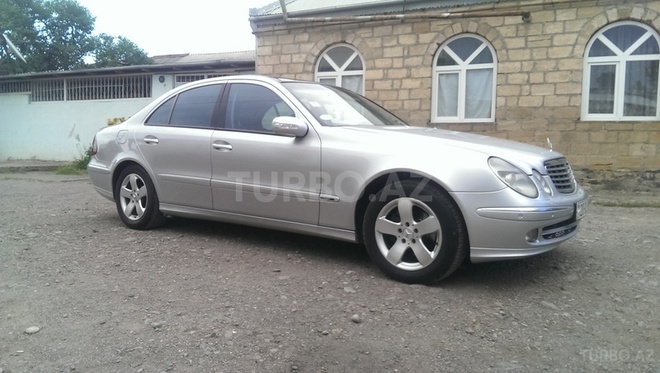 Mercedes E 270 2002, 280,000 km - 2.7 l - Gəncə