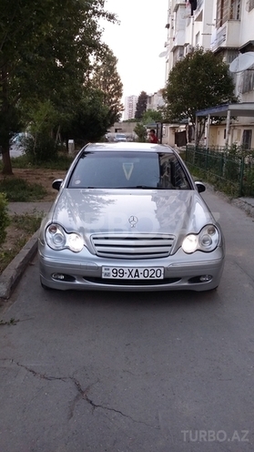 Mercedes C 240 2000, 275,000 km - 2.6 l - Bakı