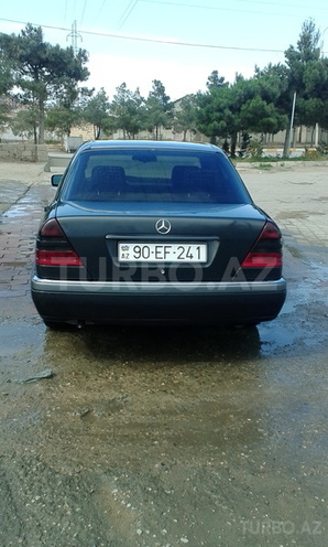 Mercedes C 180 1995, 40,000 km - 1.8 l - Sumqayıt