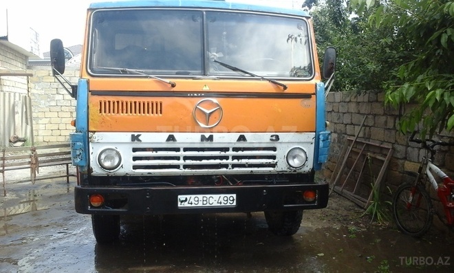 KamAz 5511 1987, 500,000 km - 0.2 l - Saatlı