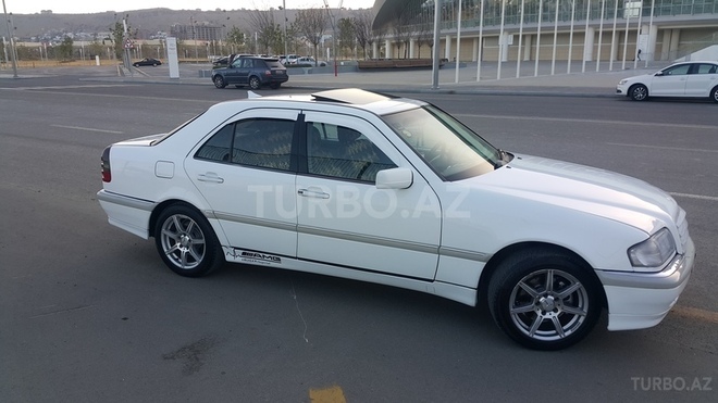 Mercedes C 230 1998, 210,000 km - 2.3 л - Bakı
