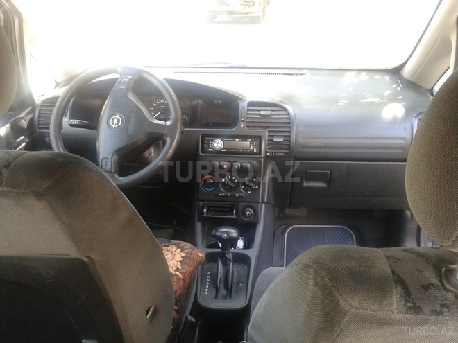 Opel Zafira 2000, 196,000 km - 1.8 l - Sumqayıt