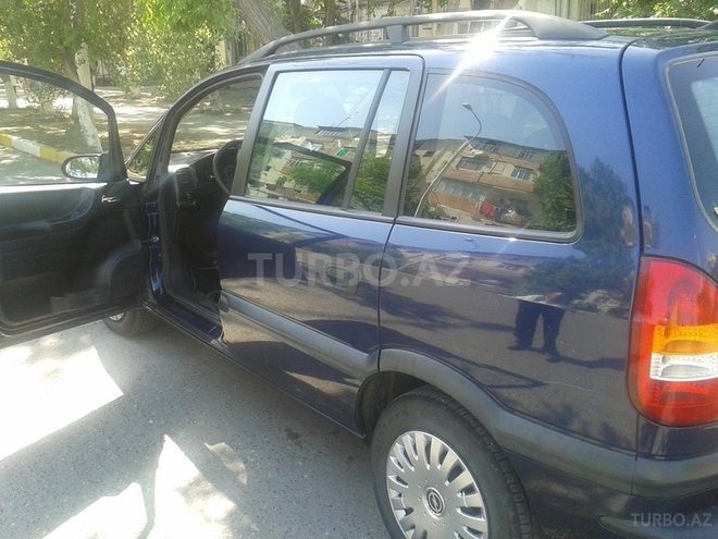 Opel Zafira 2000, 196,000 km - 1.8 l - Sumqayıt