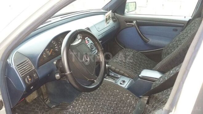 Mercedes C 220 2000, 457,000 km - 2.2 l - Bakı