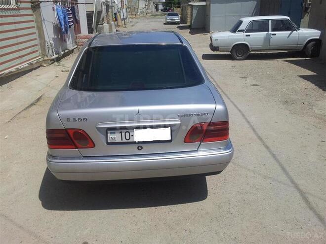 Mercedes E 300 1997, 310,000 km - 3.0 l - Sumqayıt