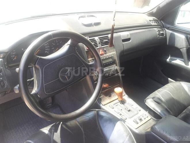 Mercedes E 300 1997, 310,000 km - 3.0 l - Sumqayıt