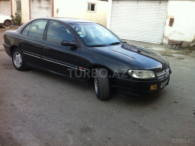 Opel Omega 1995, 273,898 km - 2.5 l - Bakı