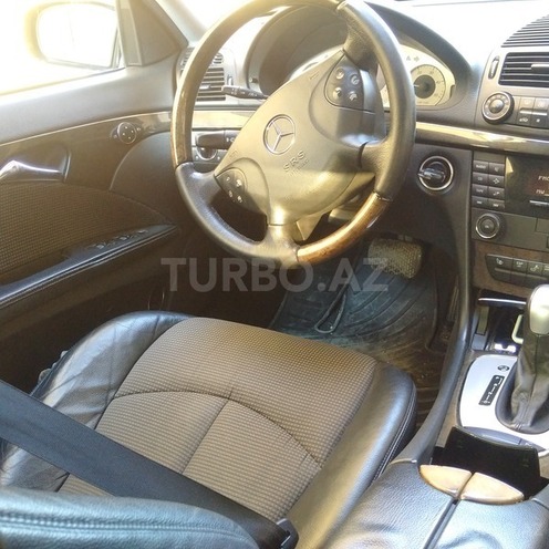 Mercedes E 270 2002, 167,000 km - 2.7 л - Bakı