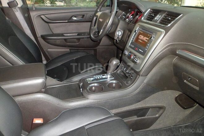 GMC Acadia 2013, 25,000 km - 3.6 л - Bakı