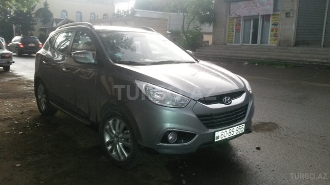 Hyundai ix35 2011, 81,000 km - 2.4 л - Tovuz
