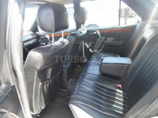 Mercedes E 220 1993, 400,000 km - 2.0 л - Bakı
