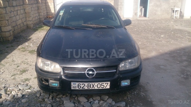Opel Omega 1994, 252,800 km - 2.5 л - Ucar