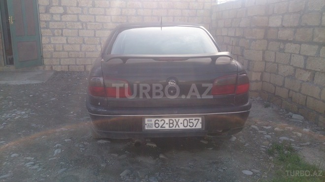 Opel Omega 1994, 252,800 km - 2.5 л - Ucar