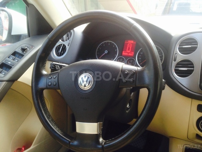 Volkswagen Tiguan 2009, 151,000 km - 0.2 l - Bakı