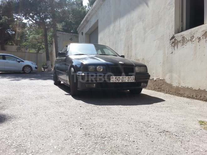 BMW 320 1996, 333,000 km - 2.0 l - Sumqayıt