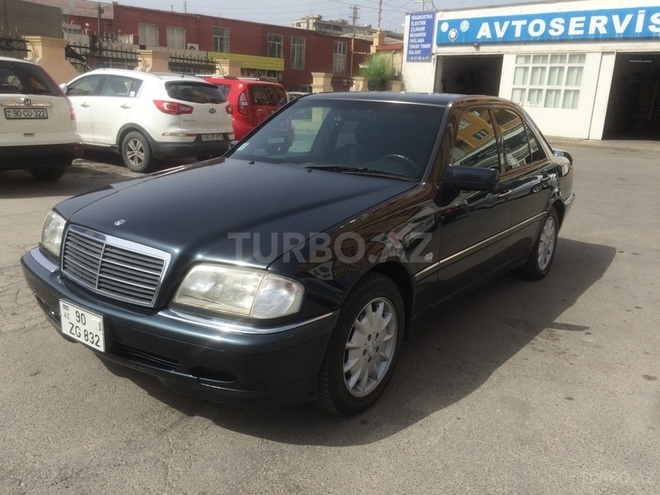 Mercedes C 240 1998, 252,000 km - 2.4 l - Bakı