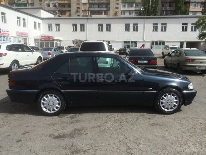 Mercedes C 240 1998, 252,000 km - 2.4 l - Bakı