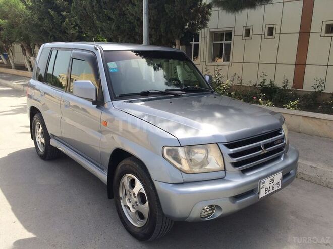 Mitsubishi Pajero io 2012, 227,000 km - 2.0 л - Bakı