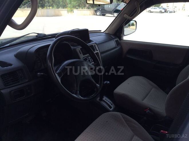 Mitsubishi Pajero io 2012, 227,000 km - 2.0 л - Bakı