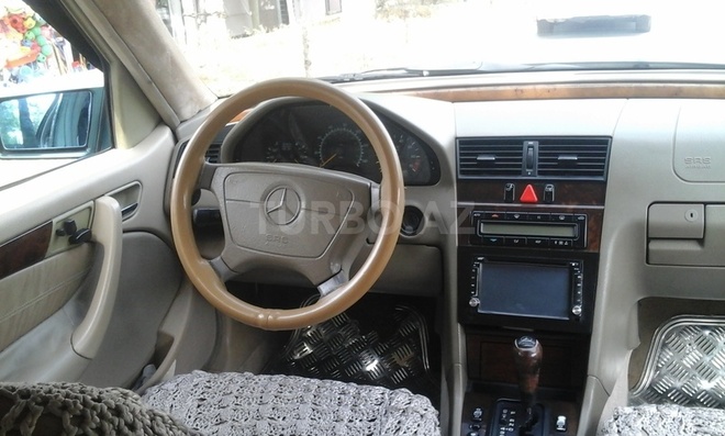 Mercedes C 230 1998, 286,000 km - 2.3 l - Bakı