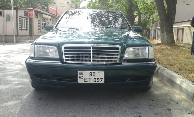 Mercedes C 230 1998, 286,000 km - 2.3 l - Bakı