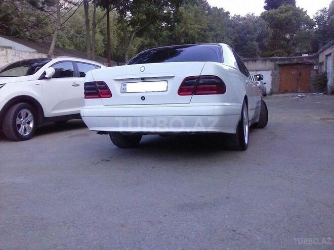 Mercedes E 280 2000, 186,000 km - 2.6 l - Bakı